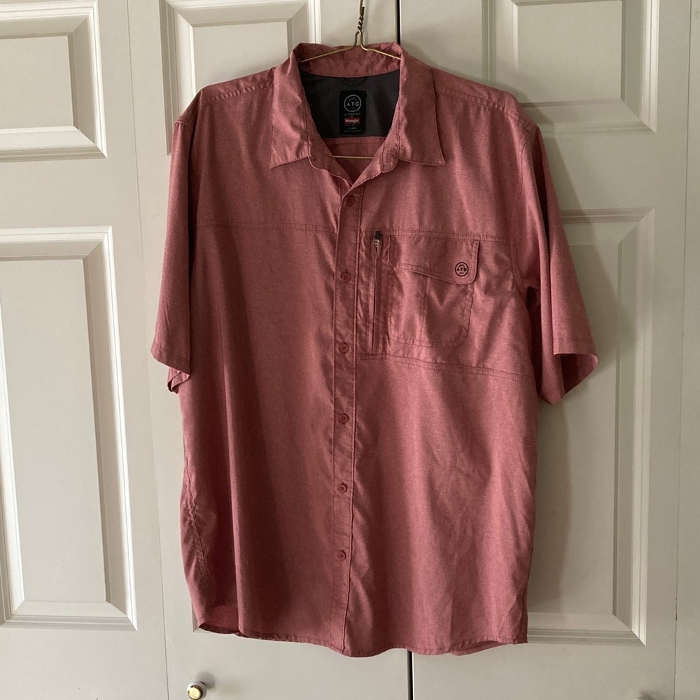 Wrangler ATG button down short sleeve shirt XL outdoor fishing hiking golf